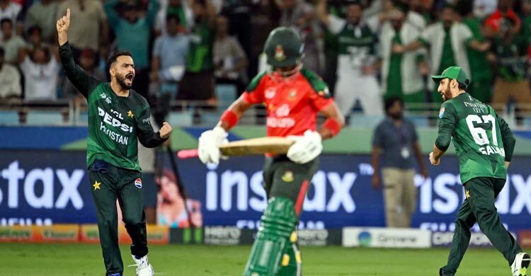 বাংলাদেশকে হারিয়ে ফাইনালে ভারতের সামনে পাকিস্তান