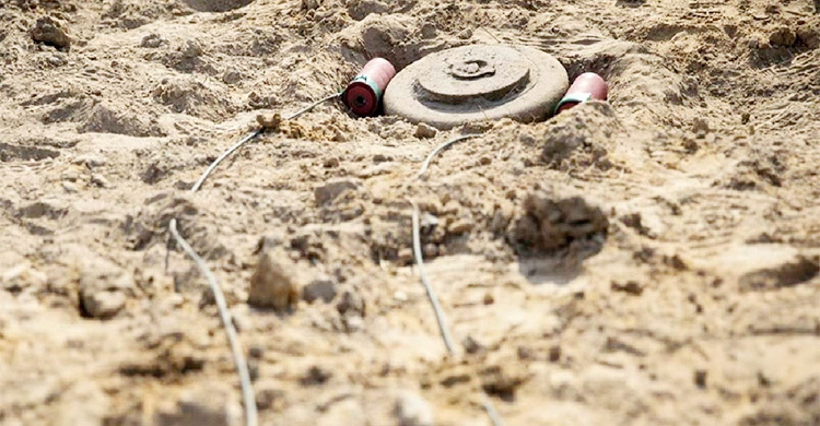 আলীকদমে মাইন বিস্ফোরণে মিয়ানমারের নাগরিক নিহত, বাংলাদেশি আহত