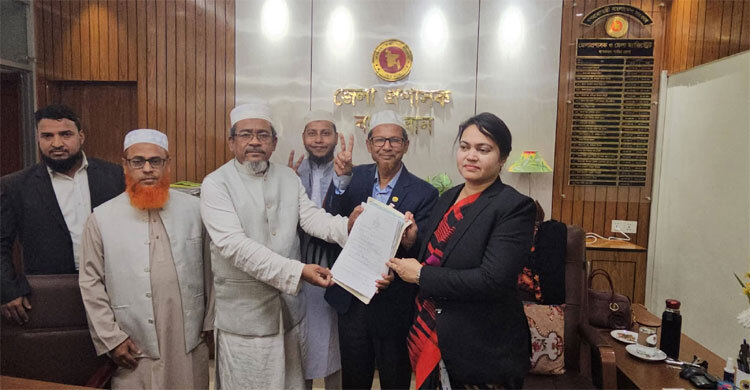 বান্দরবান আসনে বিএনপি-জামায়াতসহ ৫ দলের মনোনয়নপত্র জমা