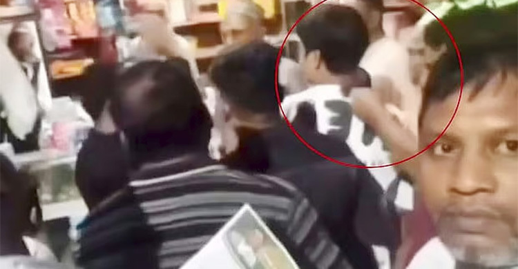 চট্টগ্রামে ‘সন্ত্রাসী’ সরোয়ার হত্যায় মামলা, গ্রেফতার ২