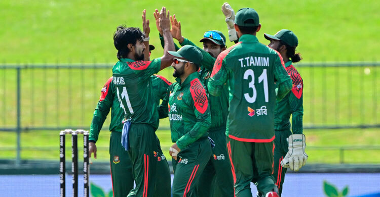 Bangladesh bowl against Sri Lanka in series decider