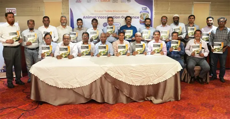 দেশে প্রথমবার প্রাণীর জন্য টিকা কার্ড চালুর প্রস্তাব