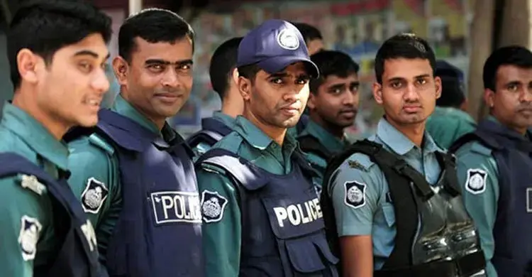 বিবাহিত কনস্টেবল ব্যারাকে থাকলে বাড়িভাড়া পাবেন ৪০%, অবিবাহিতরা ২০%