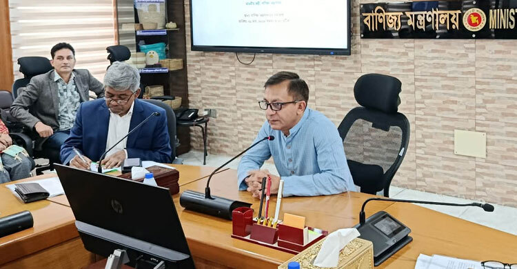 পর্যাপ্ত মজুত আছে, ভোজ্যতেলের দাম একটুও বাড়বে না: বাণিজ্যমন্ত্রী