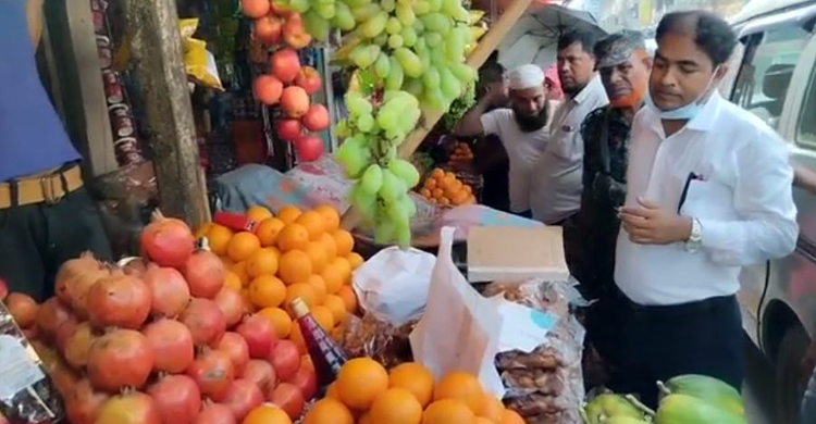 বরগুনায় ৫ দোকানির জরিমানা