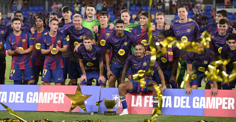 Barcelona crush Como 5-0, mend ties with Ter Stegen