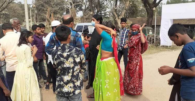 অনুষ্ঠান করলেই তৃতীয় লিঙ্গের মানুষকে দিতে হয় ‘চাঁদা’