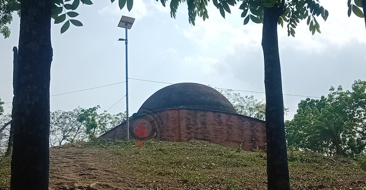 মোগল আমলের পুরাকীর্তি বিবিচিনি শাহী মসজিদ