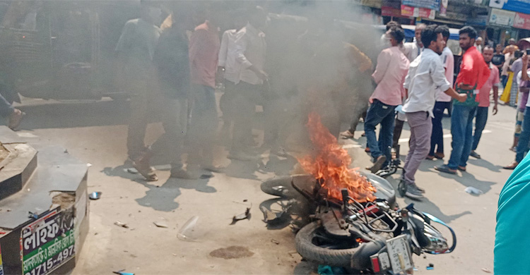 বরিশালে সাংবাদিকদের মারধরের মামলায় ছাত্রদল নেতা গ্রেফতার