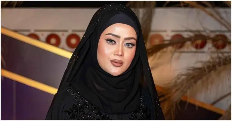 আল্লাহর ঘর দর্শনের নিয়ত করতেই রিজিক বেড়েছে : মডেল বারিশা হক