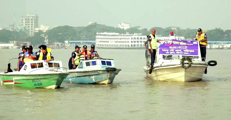নিষেধাজ্ঞার সময় ইলিশ শিকার, বরিশালে ৫৪ জেলের কারাদণ্ড