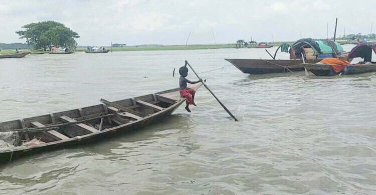 কীর্তনখোলাসহ দক্ষিণের ১১ নদীর পানি বিপৎসীমার ওপরে