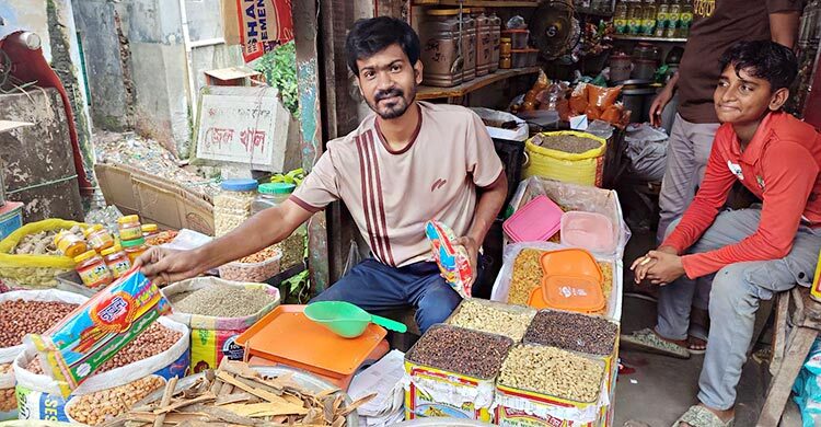 বরিশালে স্থিতিশীল মসলার বাজার
