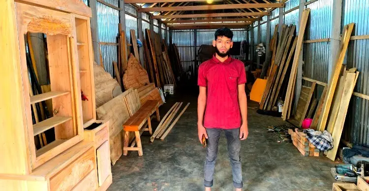 নিঃস্ব আব্দুল বাছেদের জীবন বদলে যাওয়ার গল্প