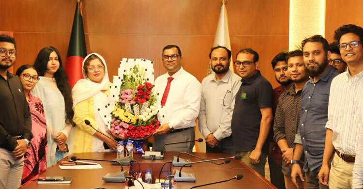 কাজে যোগ দিলেন বেসিসের নতুন প্রশাসক