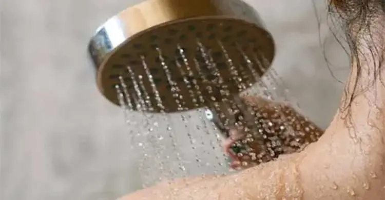 স্বাস্থ্য ভালো রাখতে কখন গোসল করবেন