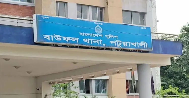 চাঁদা দাবির অভিযোগে দুই সাংবাদিকের বিরুদ্ধে মামলা