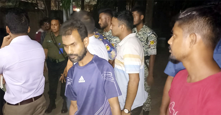 বগুড়ায় দুই মাদকসেবীর ৩ মাসের কারাদণ্ড