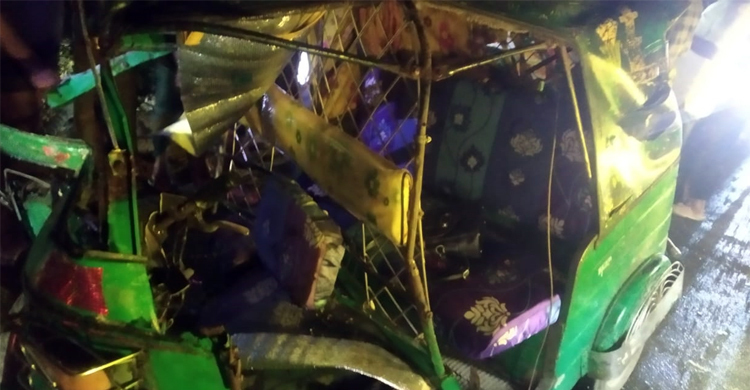 বান্দরবানে ট্রাকের ধাক্কায় অটোরিকশার যাত্রী নিহত