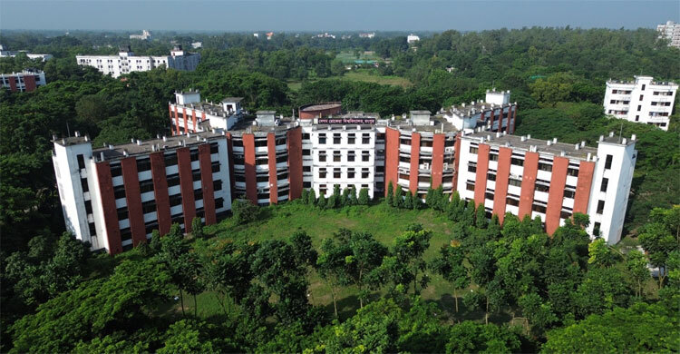 বেরোবিতে কেন্দ্রীয় ছাত্র সংসদ নির্বাচন হতে বাধা নেই