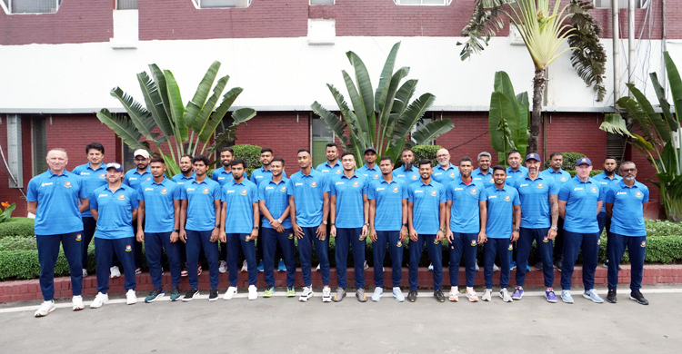 আকাশছোঁয়া প্রত্যাশার পর হ-য-ব-র-ল অবস্থায় বিশ্বকাপযাত্রা