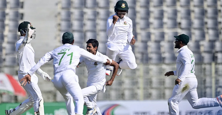 ৫ উইকেট নেই কিউইদের, জয়ের হাতছানি বাংলাদেশের