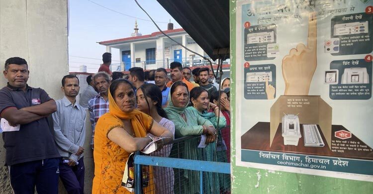 Hindu holy city votes as India's six-week election ends
