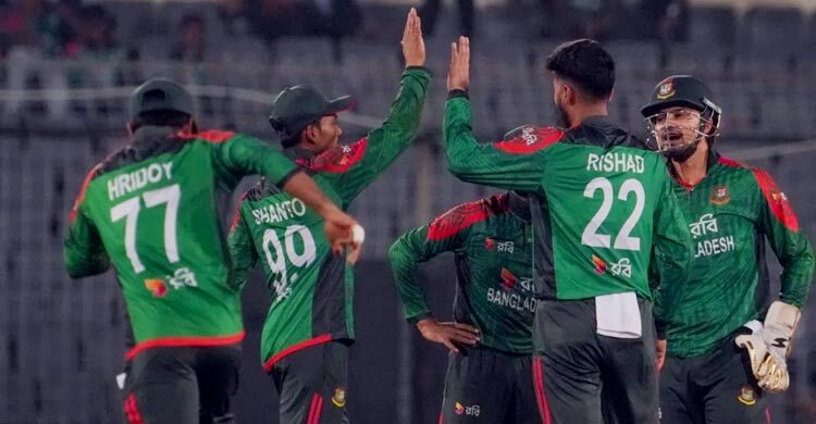 Tyumenlik qizlar hozir jinsiy aloqa izlamoqda