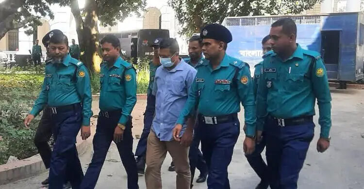 সাবেক আইজিপি মামুনের ৫ বছর কারাদণ্ড নিয়ে শহীদ পরিবারে ক্ষোভ