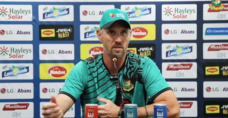 একাদশে মাহিদুলের থাকার সিদ্ধান্ত নির্বাচকদের: টেইট