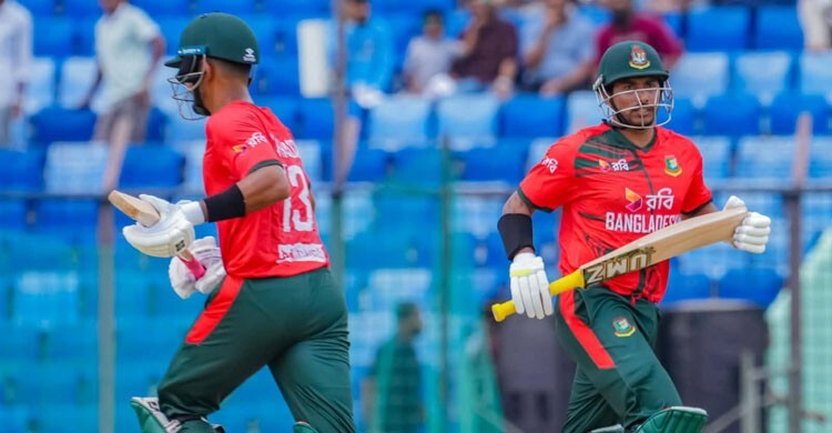 প্রথম ১০ ওভারেই ৫ উইকেট নেই বাংলাদেশের