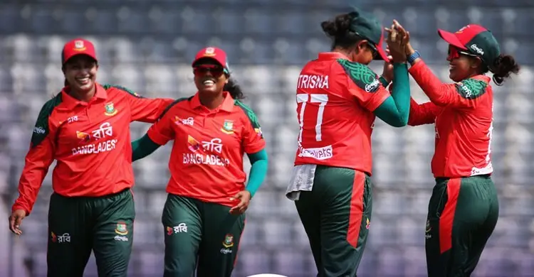 সিরিজে সমতা ফেরাতে বাংলাদেশের নারীদের করতে হবে ১৫৫ রান   