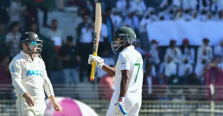 ভালো শুরুর পরও আক্ষেপ নিয়ে দিন শেষ বাংলাদেশের