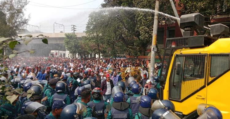 চাকরিচ্যুত বিডিআর সদস্যদের সচিবালয় ঘেরাওয়ের ঘোষণা