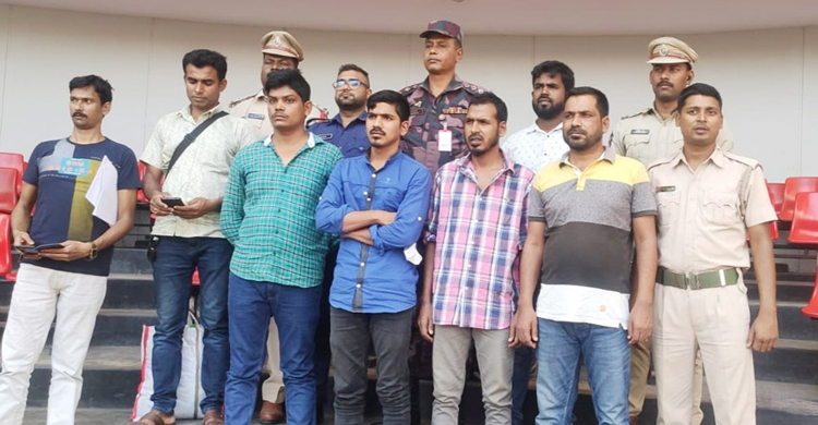 ভারতে সাজাভোগ শেষে দেশে ফিরলেন তিন সহোদর