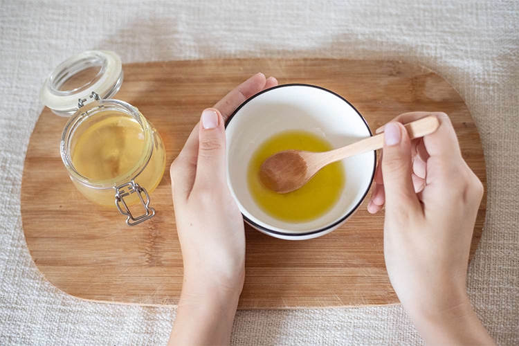 কোরিয়ান নয়, সাউথ ইন্ডিয়ানদের মতো ত্বকের যত্ন নিন