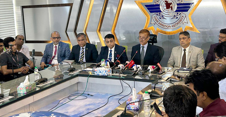 কারও দিকে আঙুল তুলতে চাই না: অগ্নিকাণ্ড নিয়ে বেবিচক চেয়ারম্যান