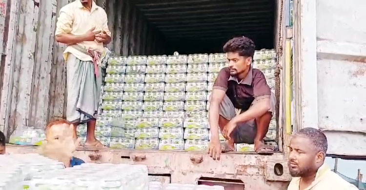 কলাপাড়ায় বিপুল পরিমাণ অবৈধ বিয়ার জব্দ, দোভাষীসহ আটক ৩