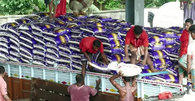 বেনাপোল বন্দর দিয়ে দুই মাস পর এলো ৫১০ টন চাল