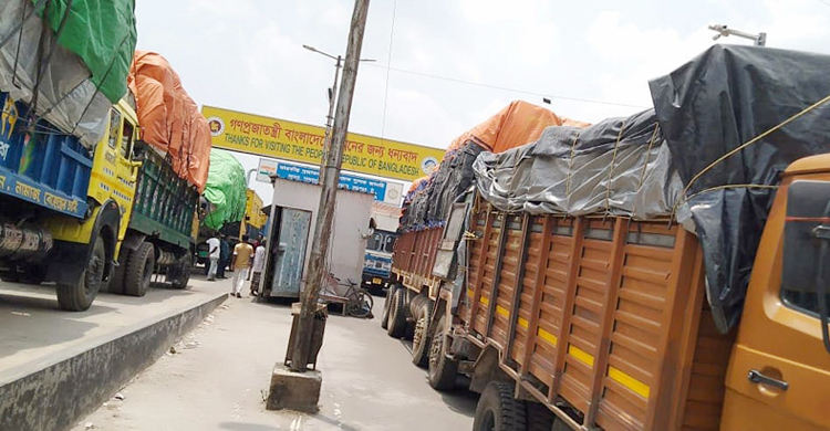 বেনাপোল বন্দর দিয়ে বুধবার আমদানি-রপ্তানি বন্ধ