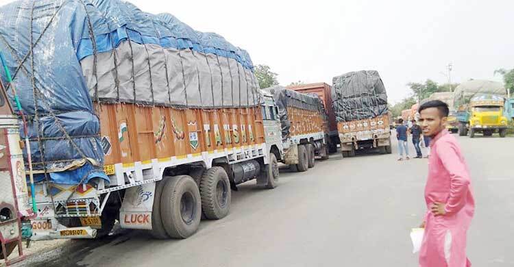 টানা পাঁচদিন বেনাপোল স্থলবন্দরে আমদানি-রপ্তানি বন্ধ