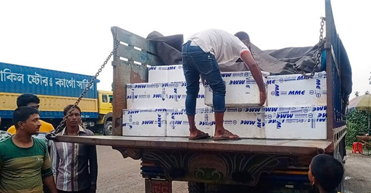 বেনাপোল বন্দর দিয়ে এক বছরে ৪৭০ কোটি টাকার মাছ রপ্তানি