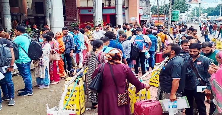 একবছরে ভারত ভ্রমণ সাড়ে ১৮ লাখ পাসপোর্টধারী, রাজস্ব আয় ১৫০ কোটি