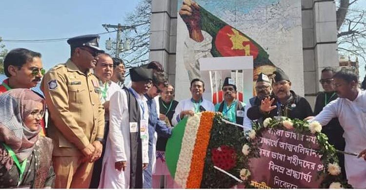 বেনাপোলে ভাষার টানে দুই বাংলার মানুষের মিলনমেলা