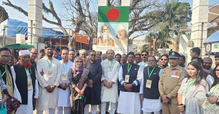 বেনাপোলে ভাষার টানে দুই বাংলার মানুষের মিলনমেলা