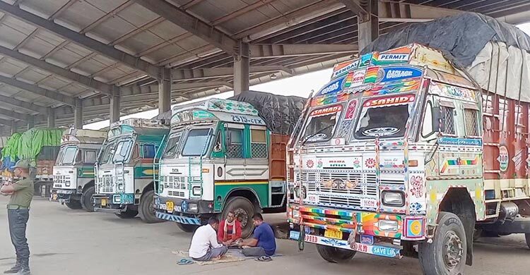 বেনাপোল দিয়ে ভারত থেকে এলো আরও ৪২০ টন চাল