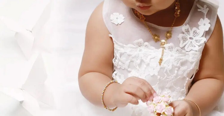 শিশুর স্বর্ণালঙ্কারের জাকাত দিতে হবে?