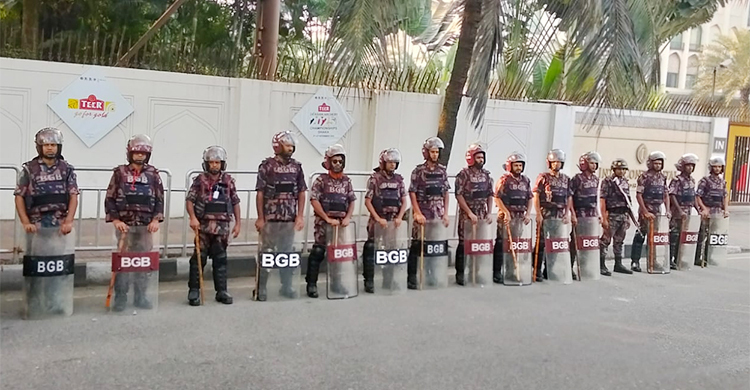 ঢাকা ও আশপাশের জেলায় বিজিবি মোতায়েন