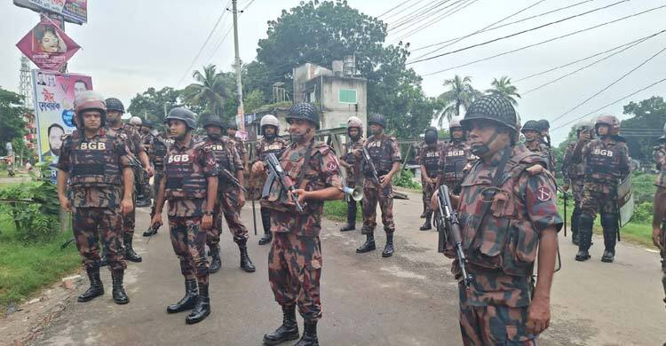 রণক্ষেত্র গোপালগঞ্জ, ৪ প্লাটুন বিজিবি মোতায়েন