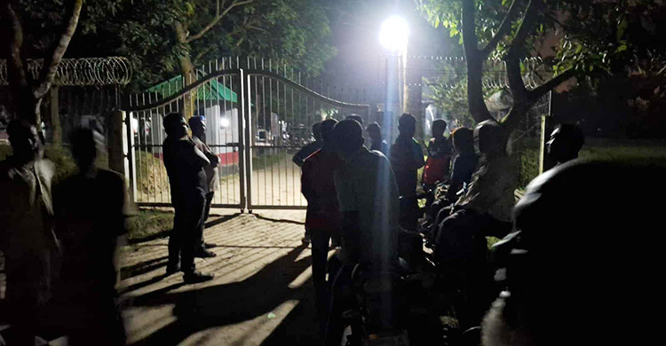 গ্রামবাসীর সঙ্গে সংঘর্ষ, বিরামপুরে বিজিবির ১২ সদস্য প্রত্যাহার